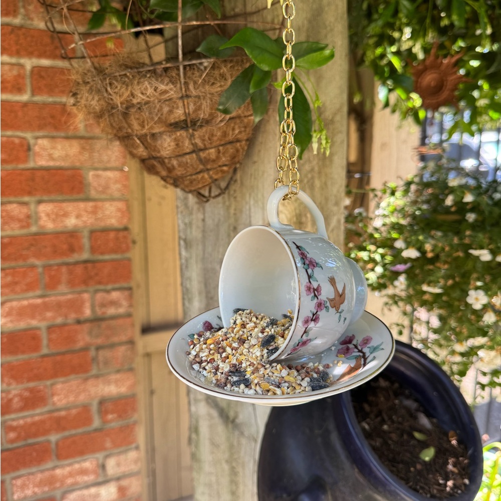 Floral Teacup Bird Feeder